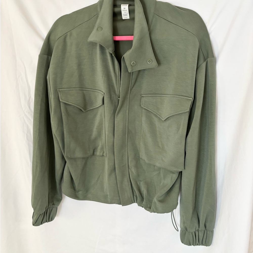 Yogalicious Sage Utility Jacket - Picture 2 of 9